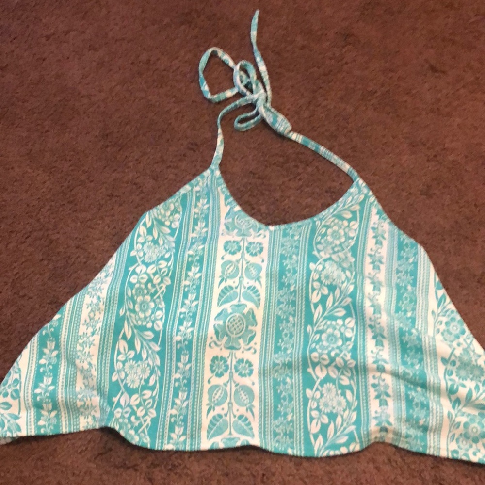 Halter crop top
